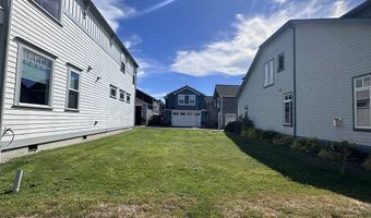 240 ROUND HOUSE Rd, Astoria, OR 97103