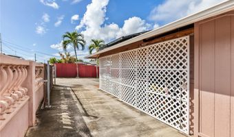 4202 Halupa St, Honolulu, HI 96818