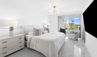 9521 E Bay Harbor Dr 802, Bay Harbor Islands, FL 33154