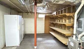 922 Elk Ave, Adams, WI 53910