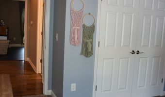 8034 Clearwater Ct, Plainfield, IN 46168