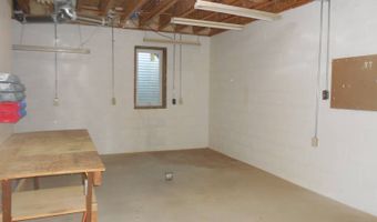 941 S 1st St, Albion, NE 68620