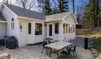 4473 Paper Birch Ln, Acme, MI 49686