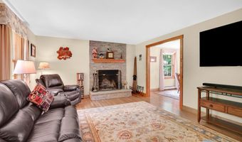 373 Broad Way, Coventry, CT 06238
