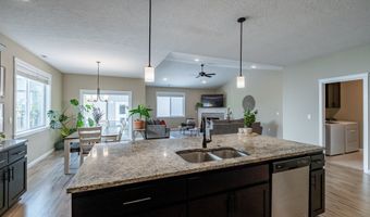 2151 NE DECIDUOUS Ave, Albany, OR 97321