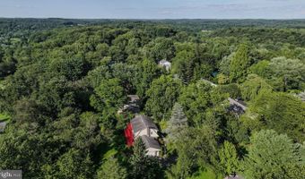844 SUMMERSET Dr, Hockessin, DE 19707