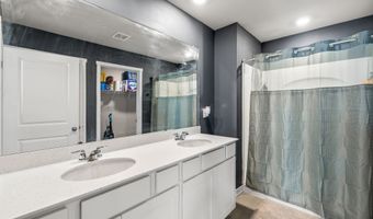 605 Ellis Cir, Adel, IA 50003
