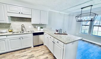 124 Westlake Dr, Brandon, MS 39047