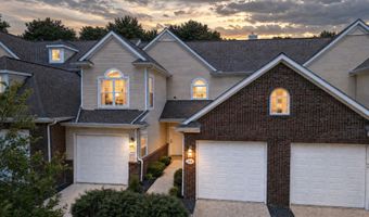 2946 Hunley Dr, Ann Arbor, MI 48105