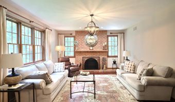 7714 PARADISE Hts, Abbottstown, PA 17301