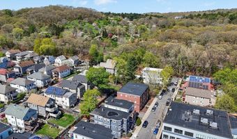 10 Colgate Rd 3, Boston, MA 02131