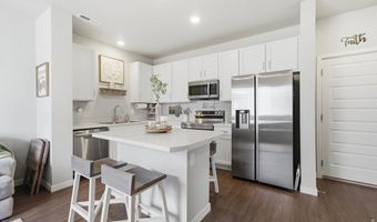 610 Apache Trl B3, Ault, CO 80610