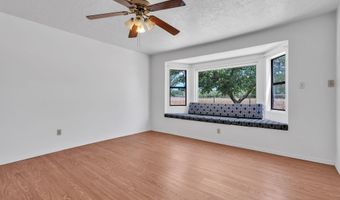 22 Paizalas Dr, Bosque, NM 87006