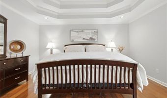 965 Knoll Crest Ct, Alpharetta, GA 30004