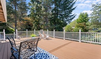 7225 SW JUNIPER Ter, Beaverton, OR 97008