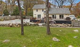 138 Spring Valley Dr, East Greenwich, RI 02818