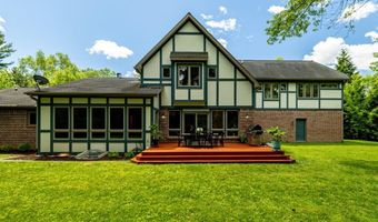 2135 Tuomy Rd, Ann Arbor, MI 48104
