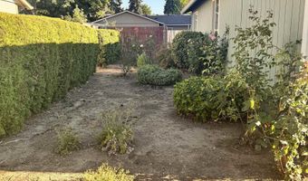 560 Maple St, Aumsville, OR 97325