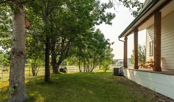 23 Indian Rings Rd, Big Timber, MT 59011