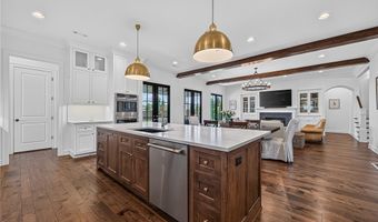 4301 S 86th St, Bentonville, AR 72713