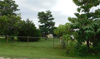 182 Finneyoaks Ln, Weatherford, TX 76085