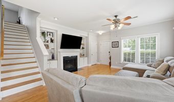 105 Moultrie Ln, Aberdeen, NC 28315