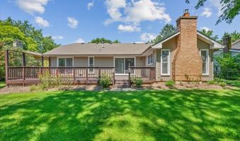 725 N Vista Dr, Algonquin, IL 60102