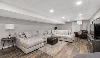 279 Alpine Estates Dr, Cranston, RI 02921
