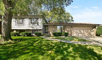 522 N Castle Rd, Addison, IL 60101