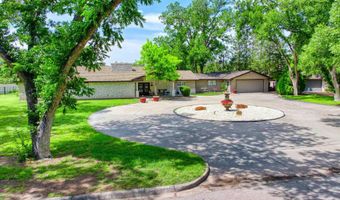 1005 N Shore Dr, Carlsbad, NM 88220
