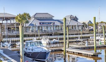 417 S Bald Head Wynd, Bald Head Island, NC 28461
