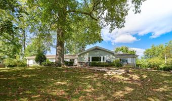 711 Sycamore Rd, Batesville, IN 47006