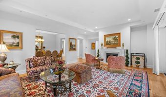 8111 RIVER Rd 116, Bethesda, MD 20817