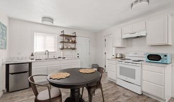 175 W BOND St, Astoria, OR 97103