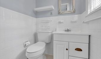 1021 Summit Dr, Albany, GA 31707