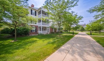 953 E Summerfield Glen Cir, Ann Arbor, MI 48103