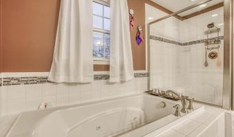 728 FALCON Ln, Aberdeen, MD 21001