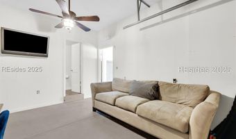 4 Swamp White Oak Dr, Bluffton, SC 29910