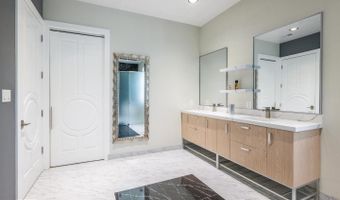 10405 BOSWELL Ln, Potomac, MD 20854