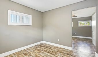209 E HUMBOLDT St, Bingen, WA 98605