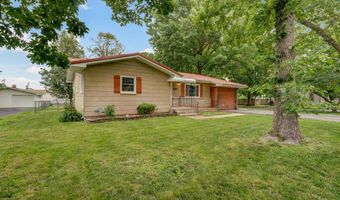 606 E Prairie Ln, Ash Grove, MO 65604