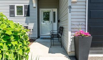 81 Batcheller Ave, Cranston, RI 02920