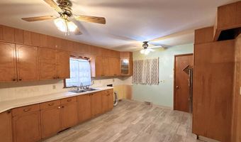 1326 S C St, Arkansas City, KS 67005