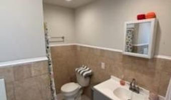 133 W GLOUCESTER Pike, Barrington, NJ 08007