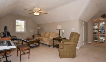 2447 OAKWOODS Ln, Alexander City, AL 35010