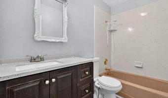 623 Bannock Ave, American Falls, ID 83211
