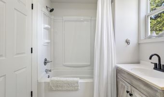 639 Howard Ave, Biloxi, MS 39530