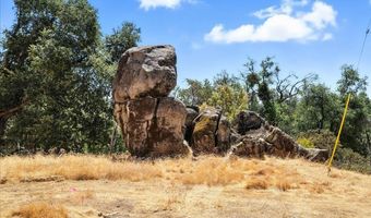 46467 Bissett Station Rd, Ahwahnee, CA 93601