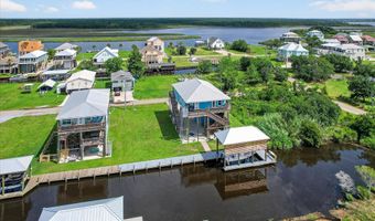 4032 Bank St, Bay St. Louis, MS 39520
