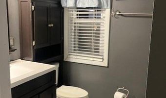 15224 Champaign Rd, Allen Park, MI 48101